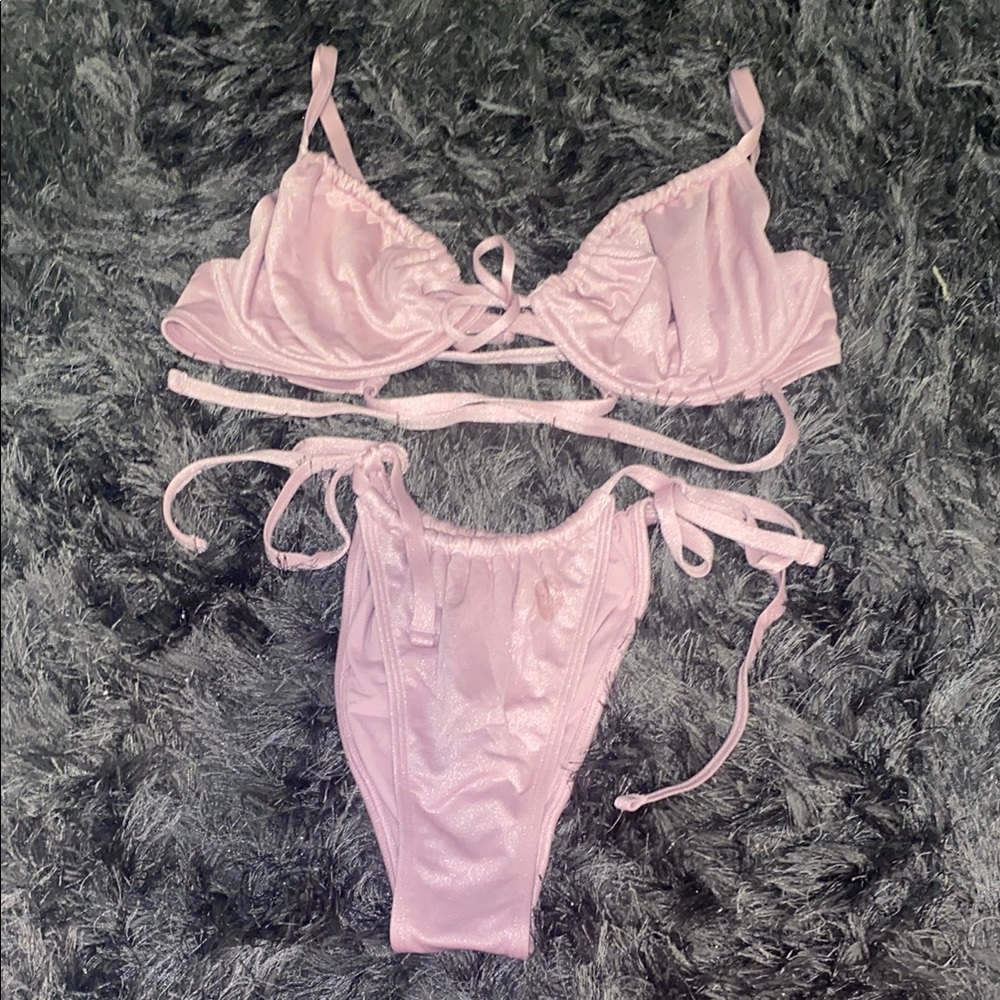 HOLLISTER 💜 Lilac Sparkle✨ Bikini Set
